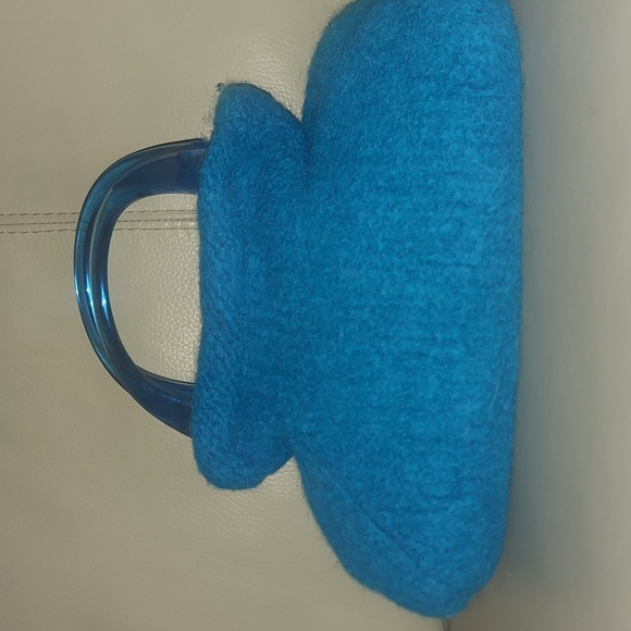 Hand made boucle wool purse - Picture 2 of 4